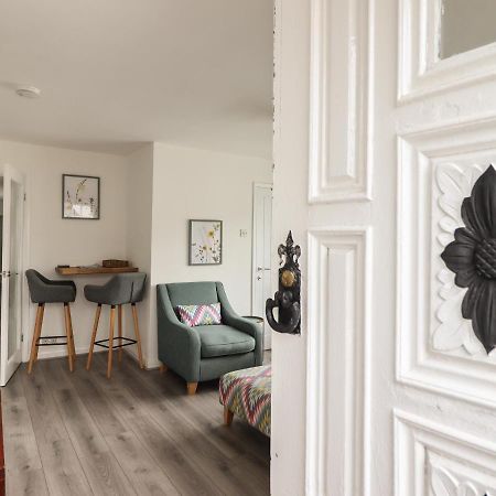 The Old Coach House Apartamento Conwy Exterior foto