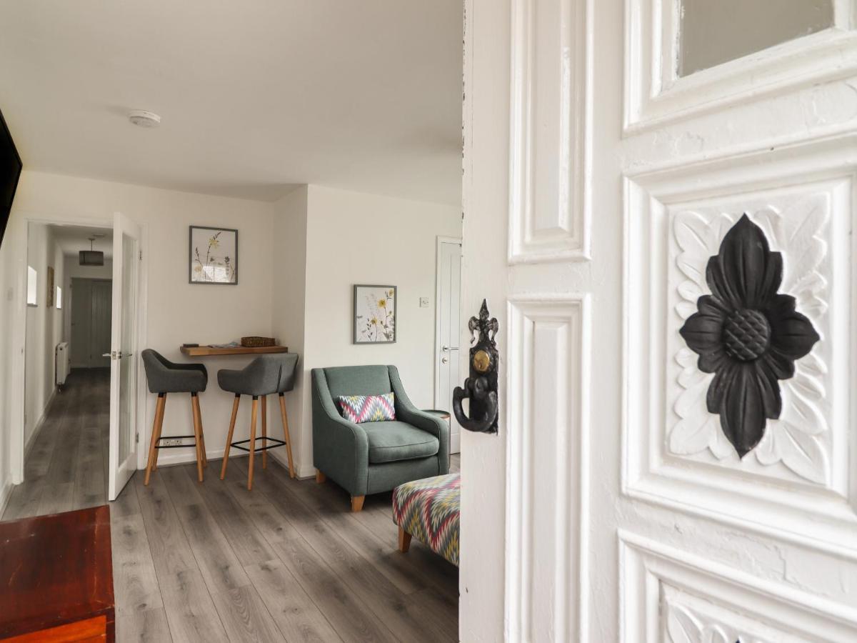 The Old Coach House Apartamento Conwy Exterior foto